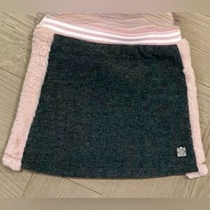 Deux par deux skirt (size 3T)